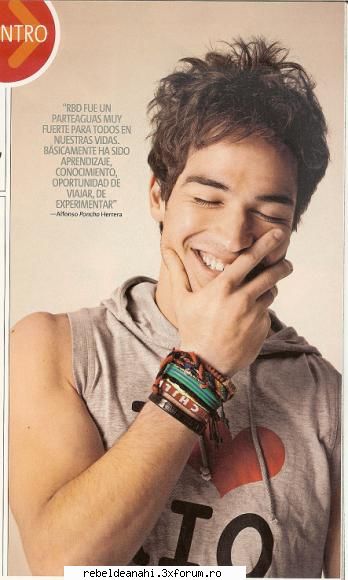 ce mumos e poncho :nod:  :nebun: revista people en espa�ol rbd rompe el silencio