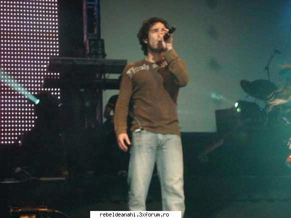 mtv poncho 8-a