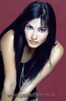 vedete sau etc karina mora