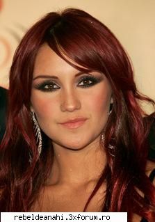 Galerie foto!! - esthe sooper frumoasa si de gasca din cate am - Dulce Maria-Roberta