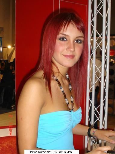 Galerie foto!! - oare dc sta asa???? ♥ ♥ ♥ - Dulce Maria-Roberta