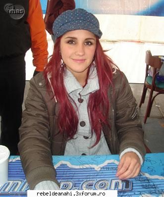 Galerie foto!! - aiki nu prea imi plake cum arata!dar ea orikum e - Dulce Maria-Roberta