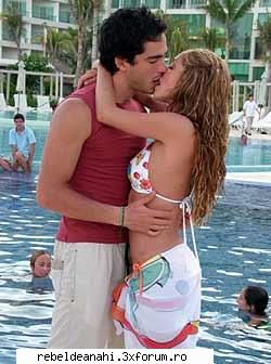 Galerie foto!! - iar sarutariiii :( :( ♥ ♥ ♥ - Poncho si Anny!Miguel si Mia