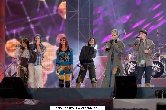 Galerie foto!! - asta e de la concert - Poncho si Anny!Miguel si Mia