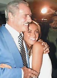 Iubirile lui Anahi - 2000 Andres Garcia Desi multi au fost socati de - Anahi-Mia-Anny