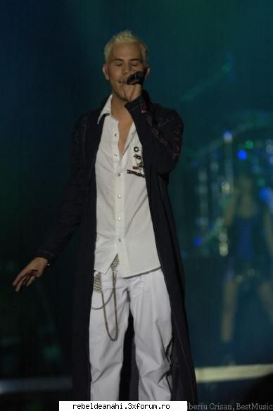 Poze de la Concerul RBD in Bucuresti - Dul_y_Ucker - Forum Nou