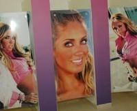 anahi si-a redeschis magazinul - MaY_Bonita:*:*:* - Forum Nou