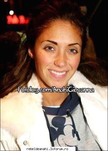 care arata cel mai bn nemachiata - anny_baby_blue - Rebelde