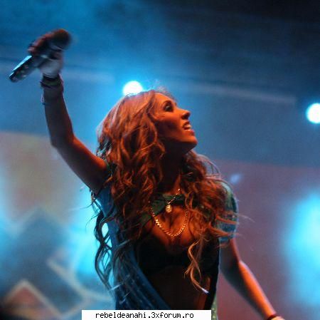 concerte,conferinte,emisiuni,premiile mtv - rebelde_g!rl - Forum Nou