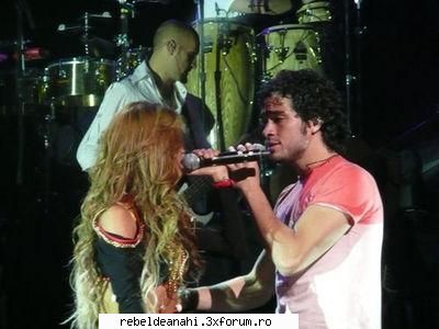 concerte,conferinte,emisiuni,premiile mtv - annie si poncho a 3-a - Forum Nou