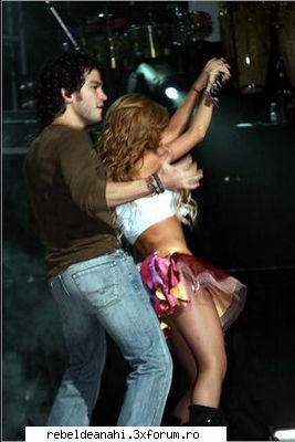 concerte,conferinte,emisiuni,premiile mtv - rebelde_g!rl - Forum Nou