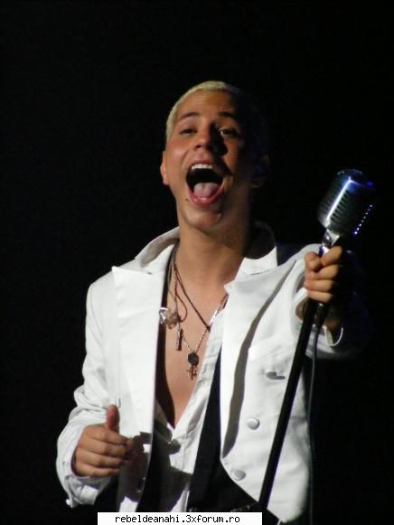 concerte,conferinte,emisiuni,premiile mtv - rebelde_g!rl - Forum Nou
