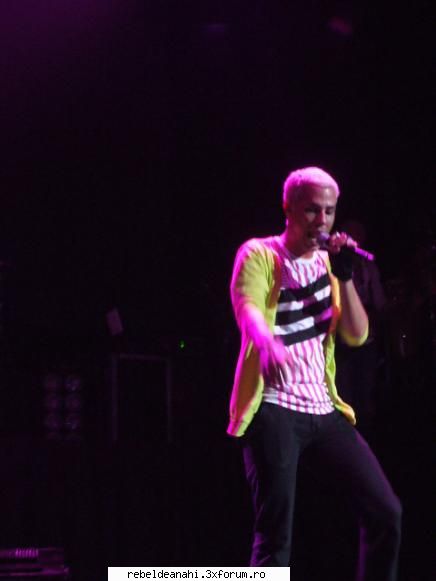 concerte,conferinte,emisiuni,premiile mtv - rebelde_g!rl - Forum Nou