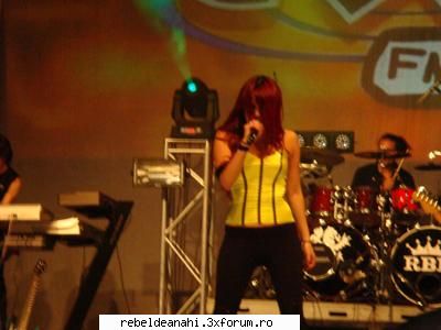 concerte,conferinte,emisiuni,premiile mtv - rebelde_g!rl - Forum Nou