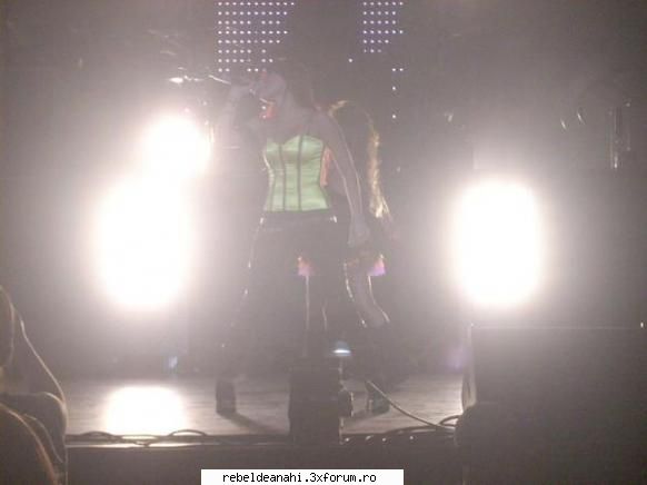 concerte,conferinte,emisiuni,premiile mtv - rebelde_g!rl - Forum Nou