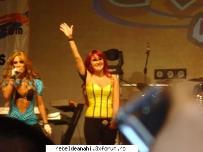 concerte,conferinte,emisiuni,premiile mtv - dul si annie a 3-a - Forum Nou