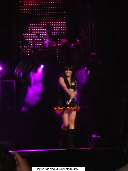 concerte,conferinte,emisiuni,premiile mtv - rebelde_g!rl - Forum Nou