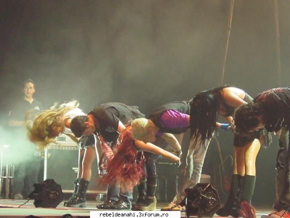 concerte,conferinte,emisiuni,premiile mtv - rebelde_g!rl - Forum Nou