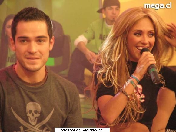 concerte,conferinte,emisiuni,premiile mtv - annie si poncho - emisiune - Forum Nou