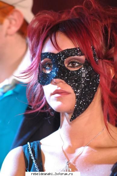 numai poze din telenovela "rebelde" - dulce maria sau roberta este cea mai frumoasa - Rebelde