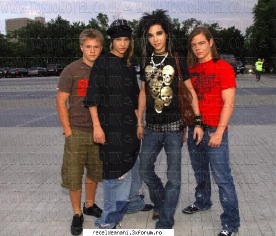 poze cu tokio hotel - tokio_hotelitza - Poze