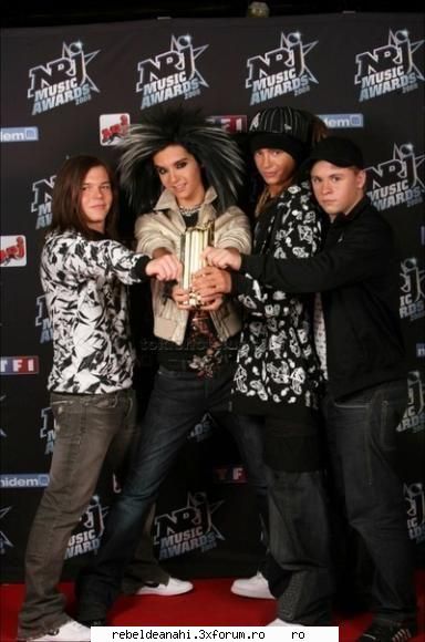 poze cu tokio hotel - Tokio Hotel...... ........Pur shi simplu ii ador - Poze