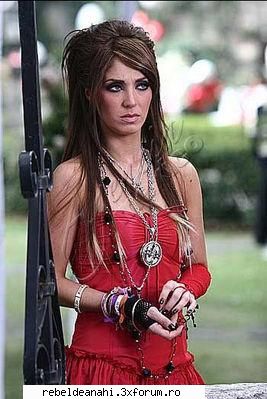 pozza preferata q Anny - mie imi place asta - Anahi-Mia-Anny